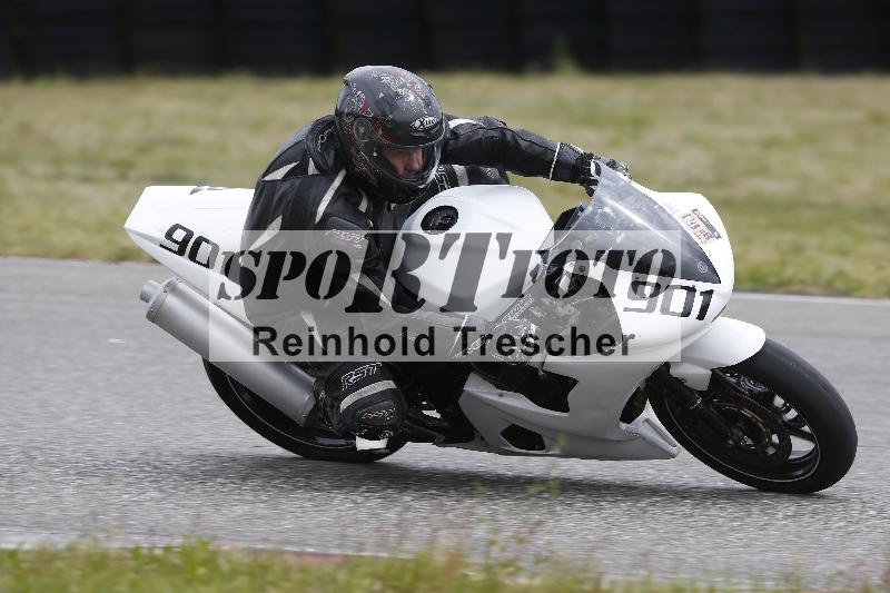 /Archiv-2024/13 22.04.2024 Plüss Moto Sport ADR/Freies Fahren/901